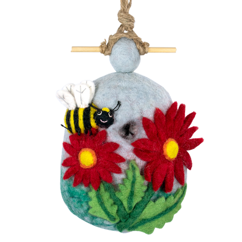 Bumble Bee Birdhouse
