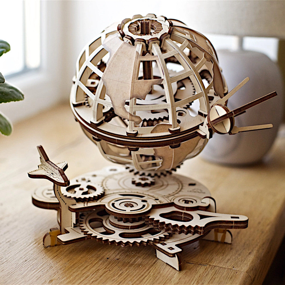 Globus DIY Craft Kit