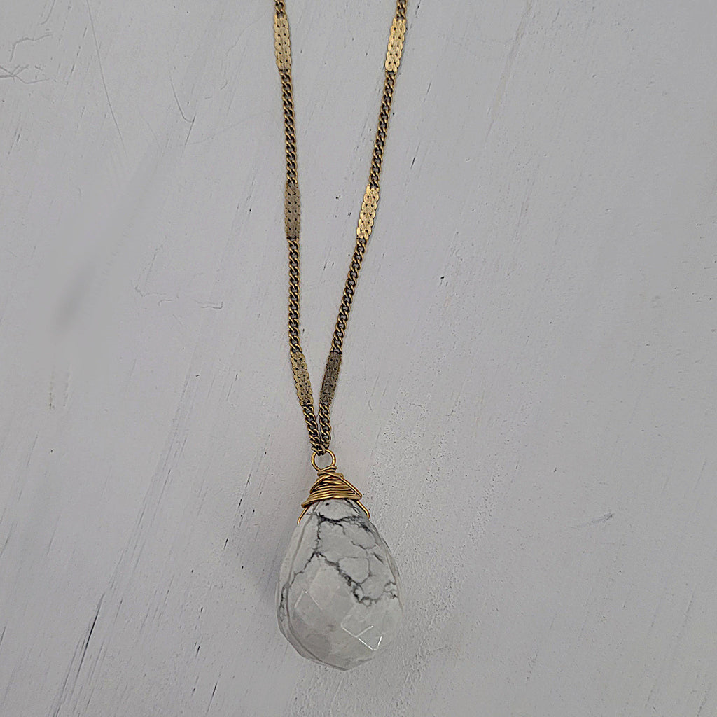 Zara Drop Necklace - White Howlite Gemstone