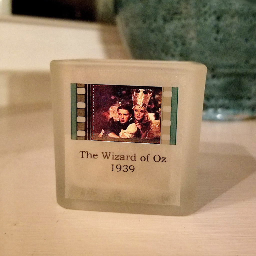 The Wizard of OZ - Dorothy and Glinda The Good Witch